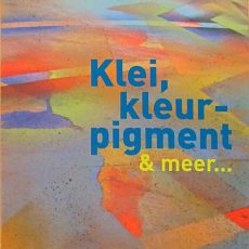 BOEK : Klei, kleurpigment en meer (+2 maatlepeltjes)