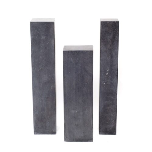 Belgisch hardsteen sokkel 15x15x30cm gezoet