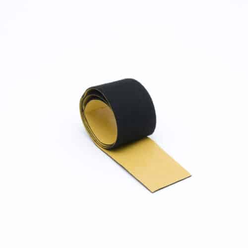 Zelfklevend vilt zwart 4 cm x 60 cm