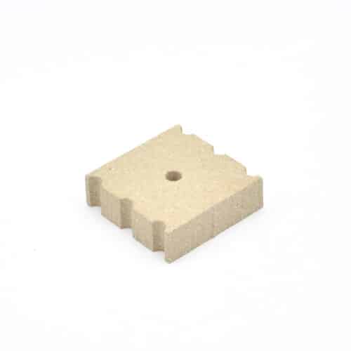 Keramisch plaatje met sparing Ø 8 mm( zonder buisje)