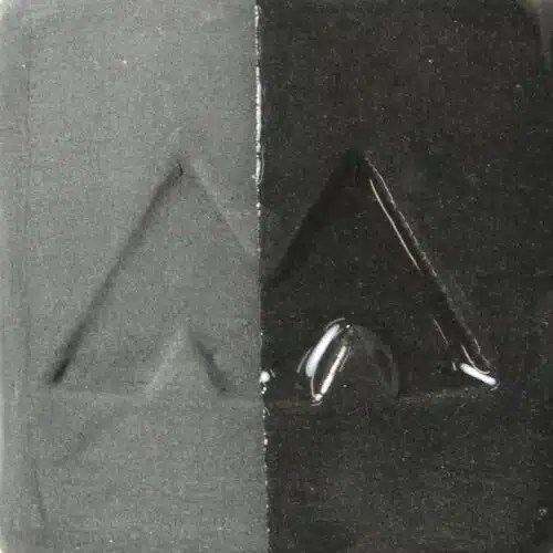 Magma MEN714 engobe zwart